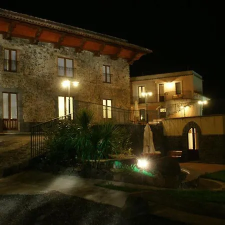 Casa di campagna Antico Borgo Petralia