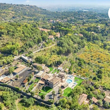 Antico Borgo Petralia Country house *