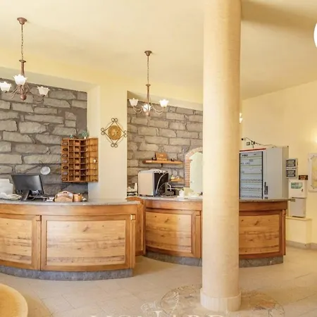 Antico Borgo Petralia Country house *