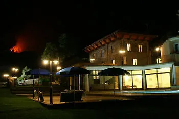 Antico Borgo Petralia Country house *
