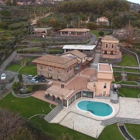 Antico Borgo Petralia *